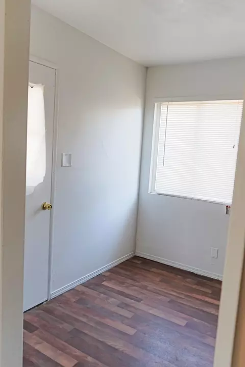 302 Ave J E, Lancaster, CA 93535 photo 22