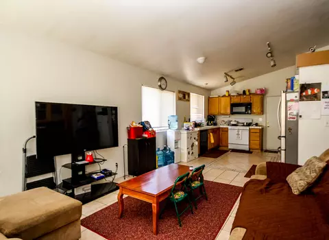 43247 Darby St, Lancaster, CA 93535 photo 8