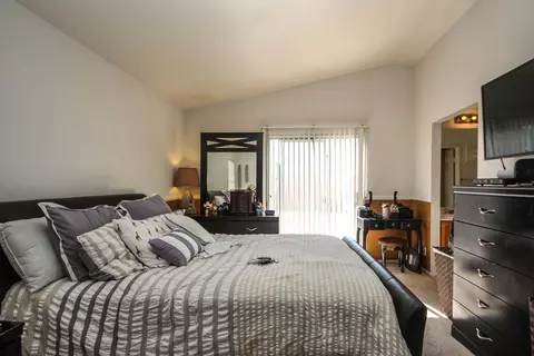 43247 Darby St, Lancaster, CA 93535 photo 14