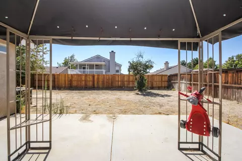 43247 Darby St, Lancaster, CA 93535 photo 23