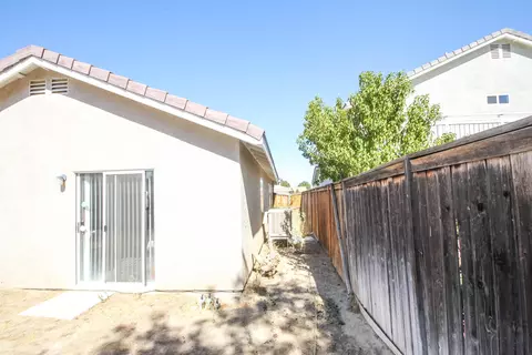 43247 Darby St, Lancaster, CA 93535 photo 20