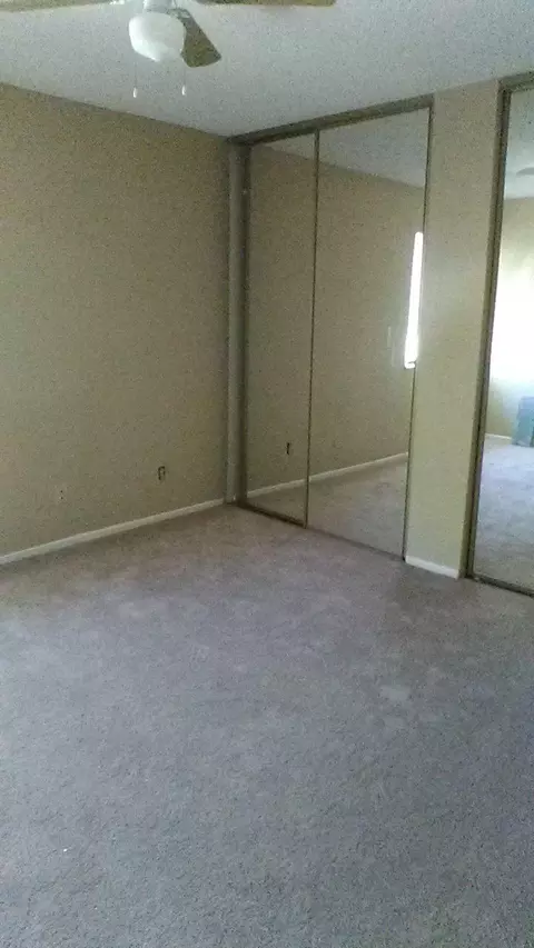 45866 Suffolk Dr, Lancaster, CA 93534 photo 12