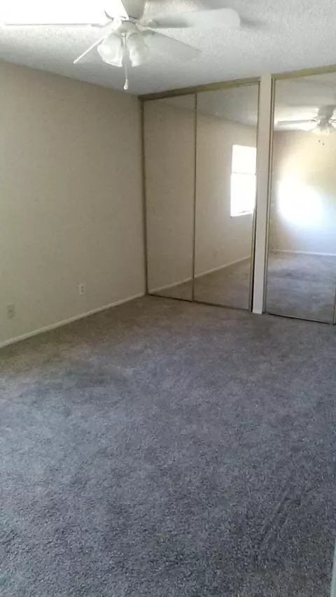 45866 Suffolk Dr, Lancaster, CA 93534 photo 9