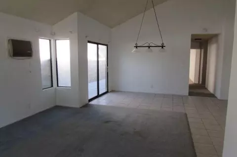 2625 Bottle Tree Dr, Palmdale, CA 93550 photo 10