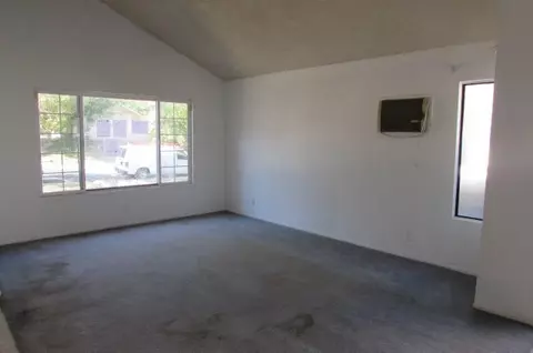 2625 Bottle Tree Dr, Palmdale, CA 93550 photo 9