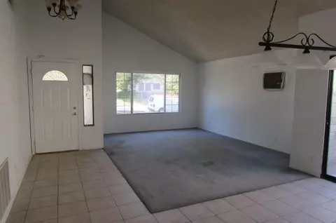 2625 Bottle Tree Dr, Palmdale, CA 93550 photo 11