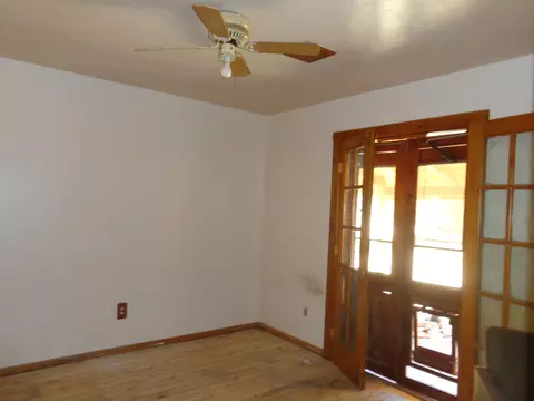 22110 Buena Vista St, Tehachapi, CA 93561 photo 9