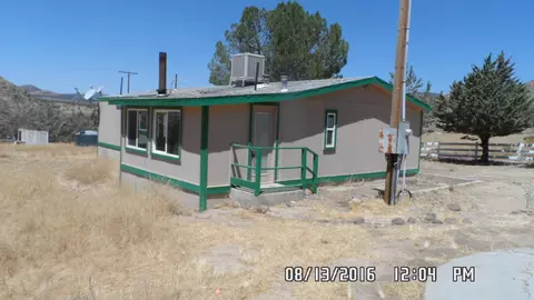 9900 Juniper Way, Tehachapi, CA 93561 photo 3