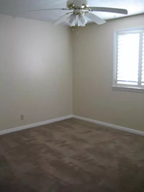 37534 4th St E, Palmdale, CA 93550 photo 28