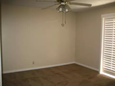 37534 4th St E, Palmdale, CA 93550 photo 24