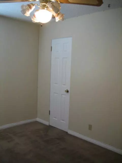 37534 4th St E, Palmdale, CA 93550 photo 27