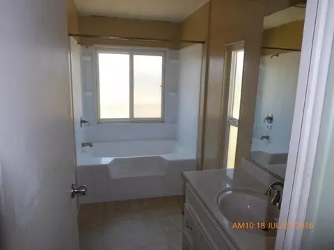 1195 Arabian Dr, Tehachapi, CA 93561 photo 7