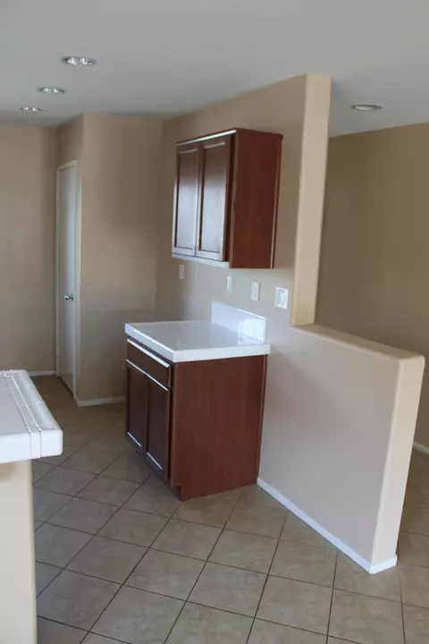 3046 Lingard St E, Lancaster, CA 93535 photo 9