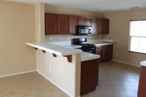 3046 Lingard St E, Lancaster, CA 93535 photo 8
