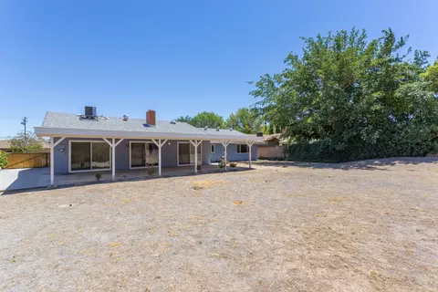 43925 Fenner Ave, Lancaster, CA 93536 photo 15