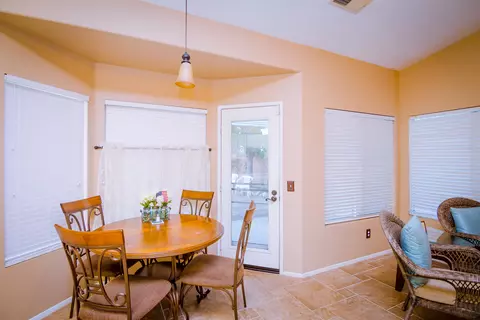 6331 Prairie Ct, Lancaster, CA 93536 photo 9