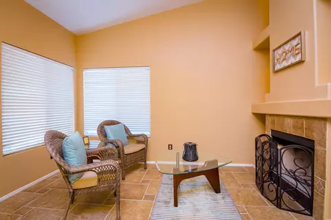 6331 Prairie Ct, Lancaster, CA 93536 photo 5