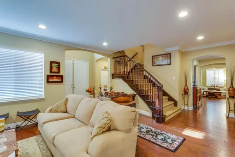 41758 Firenze St, Quartz Hill, CA 93536 photo 2