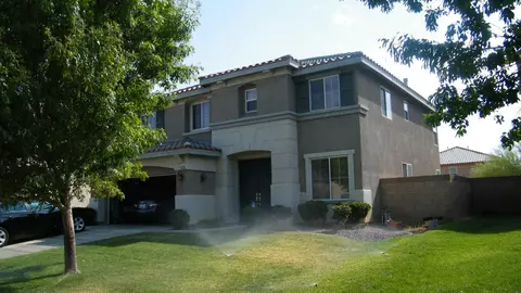 42152 Ash Ct, Lancaster, CA 93536 photo 1
