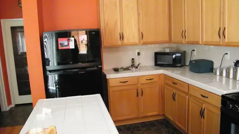 42152 Ash Ct, Lancaster, CA 93536 photo 4