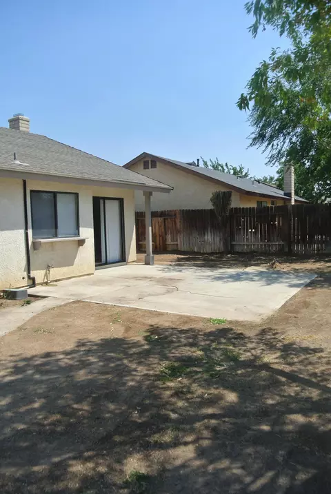 37751 Mentor Ct, Palmdale, CA 93550 photo 17