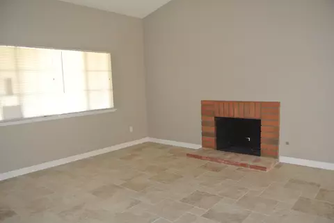37751 Mentor Ct, Palmdale, CA 93550 photo 9