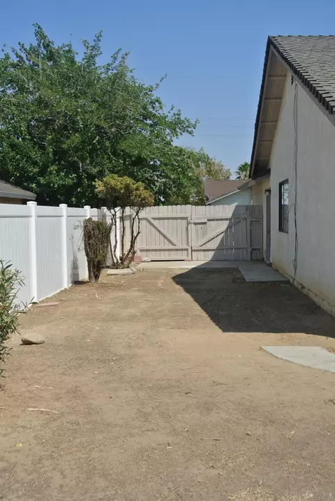 37751 Mentor Ct, Palmdale, CA 93550 photo 18