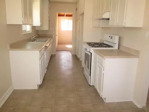 38451 31st St E, Palmdale, CA 93550 photo 13