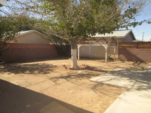 38451 31st St E, Palmdale, CA 93550 photo 35