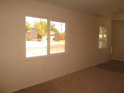38451 31st St E, Palmdale, CA 93550 photo 10