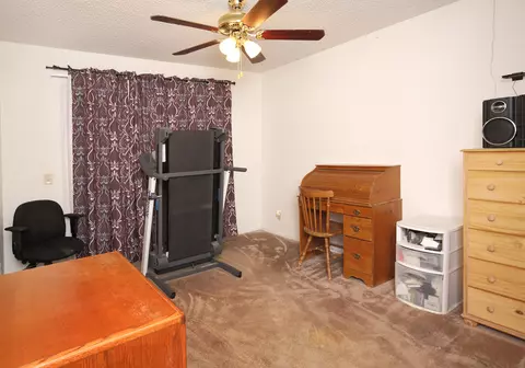 6802 Hemp Ct, Quartz Hill, CA 93536 photo 7