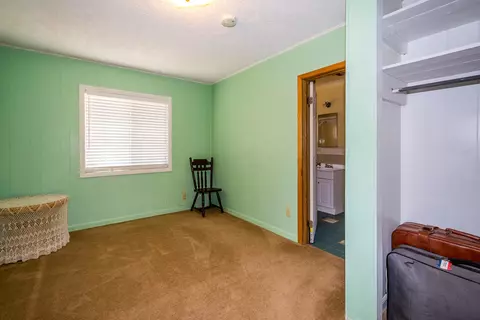 16560 Avenue J E, Lancaster, CA 93535 photo 17