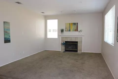 4545 Jade Ct, Lancaster, CA 93536 photo 8