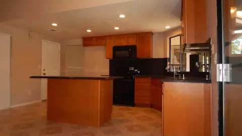 3610 Avocado Ln, Palmdale, CA 93550 photo 13