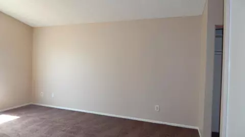 3610 Avocado Ln, Palmdale, CA 93550 photo 22