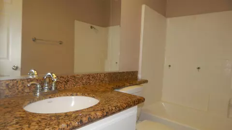 3610 Avocado Ln, Palmdale, CA 93550 photo 28