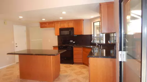 3610 Avocado Ln, Palmdale, CA 93550 photo 12