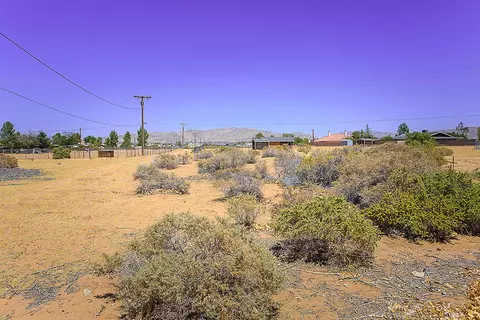 21350 Standing Rock Ave, Apple Valley, CA 92307 photo 25