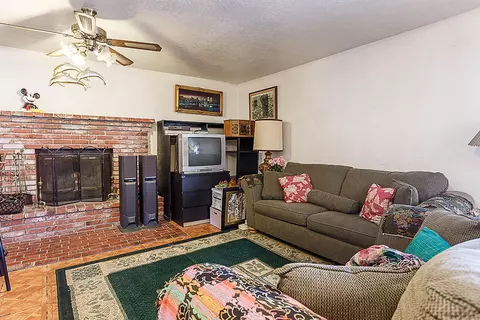 21350 Standing Rock Ave, Apple Valley, CA 92307 photo 11