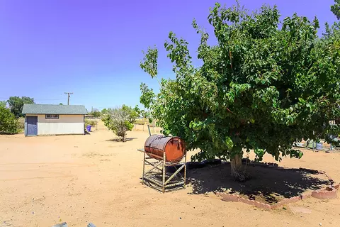 21350 Standing Rock Ave, Apple Valley, CA 92307 photo 27