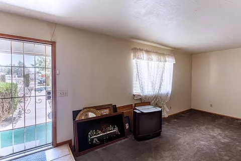 21350 Standing Rock Ave, Apple Valley, CA 92307 photo 5