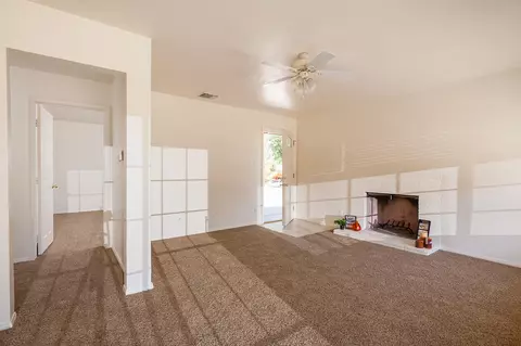 44130 Gadsden Ave, Lancaster, CA 93534 photo 5