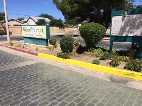 44436 15th E #5, Lancaster, CA 93535 photo 2