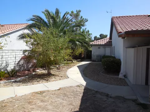 447 Alamosa Ave, Palmdale, CA 93551 photo 18