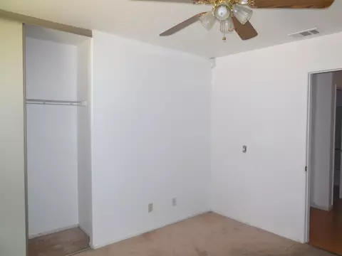 447 Alamosa Ave, Palmdale, CA 93551 photo 10