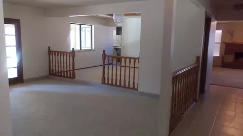 2830 Gus Ct, Lancaster, CA 93536 photo 2