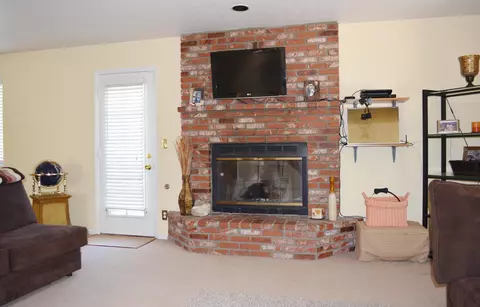 3857 Smith Ave, Acton, CA 93510 photo 4