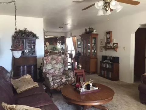 15070 Avenue G E, Lancaster, CA 93535 photo 14