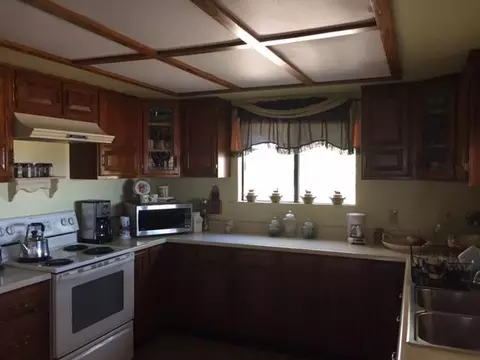 15070 Avenue G E, Lancaster, CA 93535 photo 12