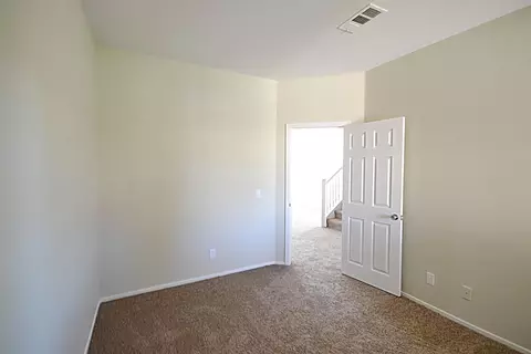 43246 Jennifer Ln, Lancaster, CA 93535 photo 10